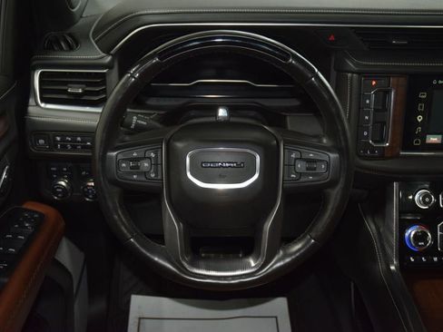 Used 2024 GMC Yukon Denali Ultimate AWD/4WD image 38