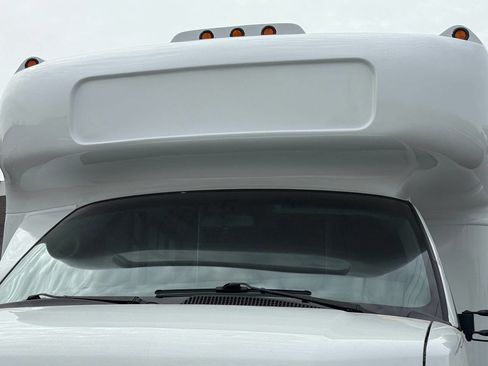 Used 2014 Chevrolet Express 3500 w/ Shuttle Bus Package image 63