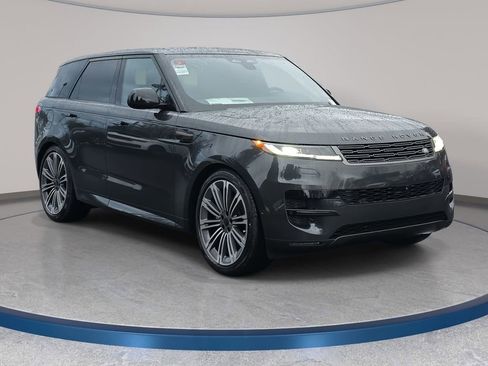 New 2026 Land Rover Range Rover Sport SE image 3