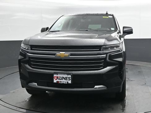 Used 2022 Chevrolet Tahoe LT w/ Luxury Package AWD/4WD image 8
