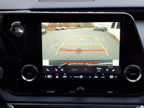 Used 2023 Lexus RX 350 Premium image 12