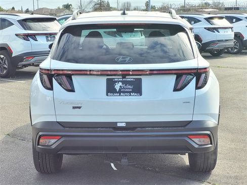 New 2025 Hyundai Tucson XRT image 5