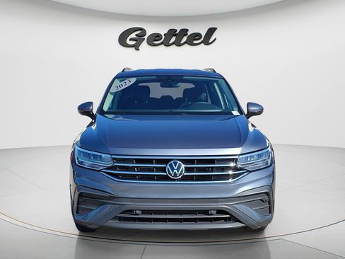 Used 2023 Volkswagen Tiguan S image 9