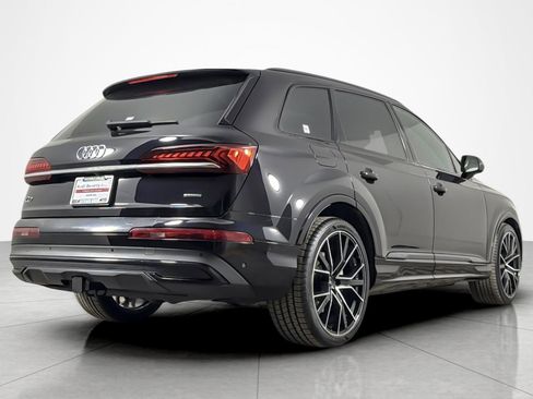 Used 2021 Audi Q7 3.0T Prestige w/ Prestige Package AWD/4WD image 5