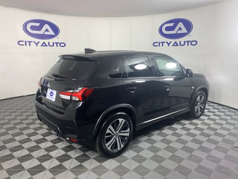 Used 2024 Mitsubishi Outlander Sport ES AWD/4WD image 3