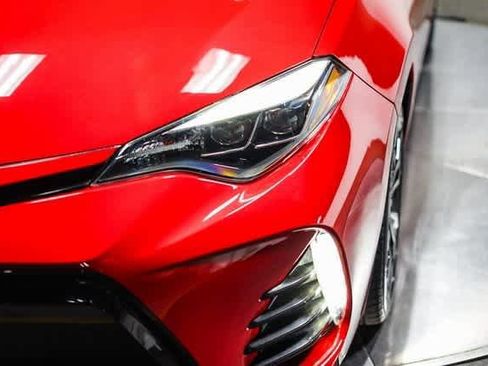 Certified 2019 Toyota Corolla SE image 7