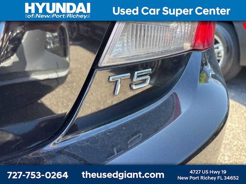 Used 2013 Volvo C70 T5 w/ Dynamic Pkg image 5