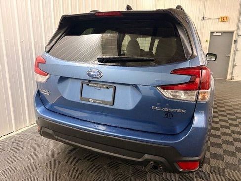 Used 2024 Subaru Forester Premium image 24