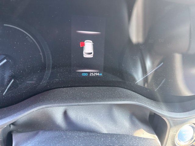 Used 2024 Toyota Sienna XLE w/ XLE Plus Package AWD/4WD image 2