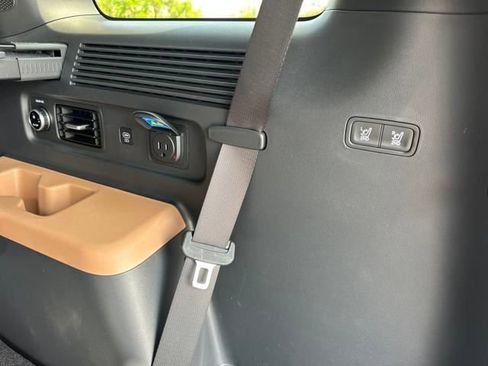 New 2026 Hyundai Santa Fe Limited image 38