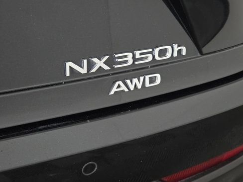 Certified 2022 Lexus NX 350h AWD w/ Vision Package image 11