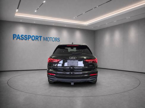Used 2023 Audi Q3 2.0T Premium Plus w/ Premium Plus Package AWD/4WD image 5