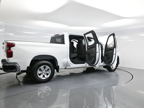 Used 2025 Chevrolet Silverado 1500 LT w/ LPO, Dark Essentials Package RWD image 4