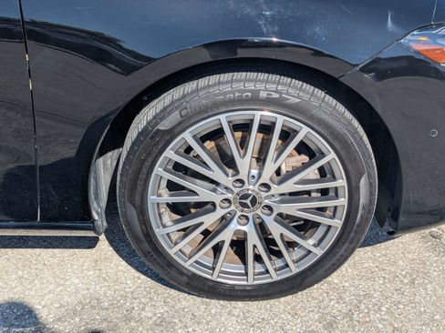 Used 2025 Mercedes-Benz CLA 250 image 12
