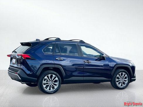 Certified 2023 Toyota RAV4 Limited FWD image 7