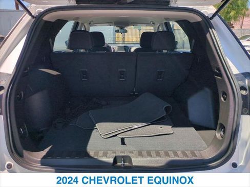 Used 2024 Chevrolet Equinox LS FWD image 23