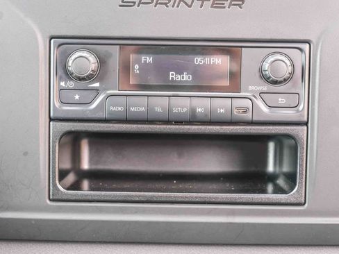 Used 2022 Mercedes-Benz Sprinter 2500 image 16