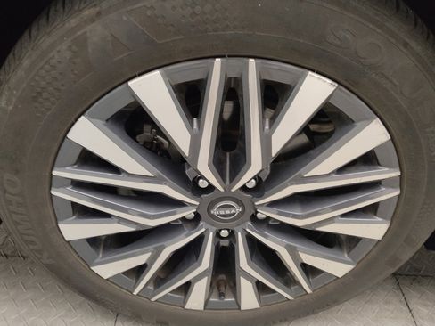 Used 2024 Nissan Altima 2.5 SV image 31