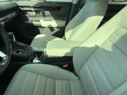 Used 2024 Honda CR-V EX-L image 7