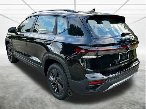 New 2026 Volkswagen Taos S FWD image 7