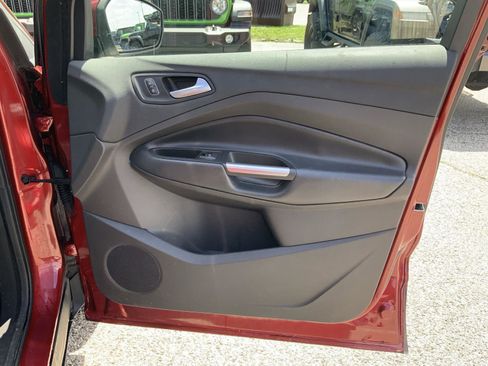Used 2019 Ford Escape Titanium FWD image 55