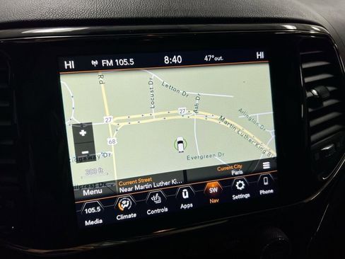 Used 2021 Jeep Grand Cherokee High Altitude AWD/4WD image 15