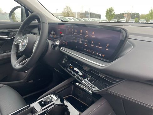 New 2026 Buick Envision Preferred AWD/4WD image 31