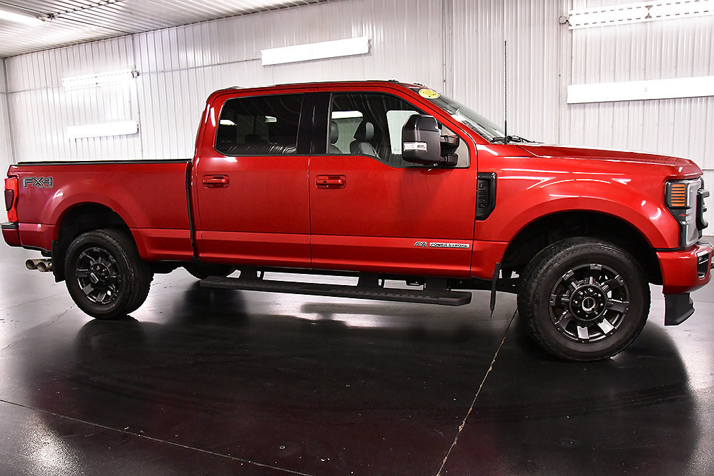 Used 2022 Ford F250 Lariat w/ Black Appearance Package AWD/4WD image 8