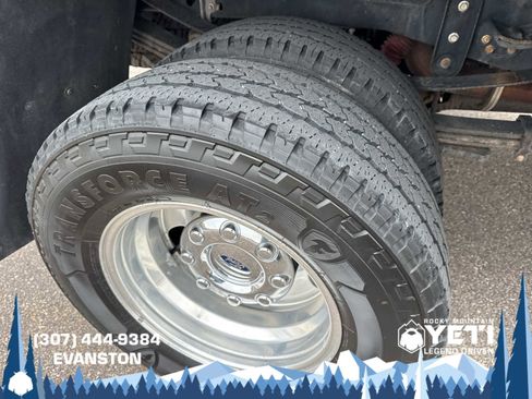 Used 2019 Ford F350 Platinum w/ Platinum Ultimate Package image 16