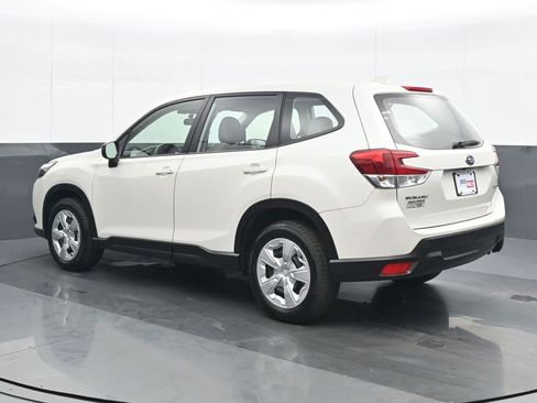 Used 2022 Subaru Forester AWD/4WD image 4