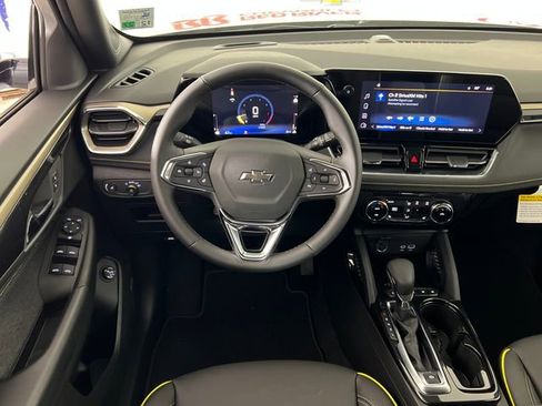 New 2026 Chevrolet TrailBlazer ACTIV w/ Convenience Package FWD image 13