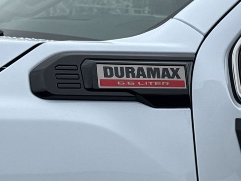 New 2026 GMC Sierra 2500 Denali w/ Denali Reserve Package AWD/4WD image 16
