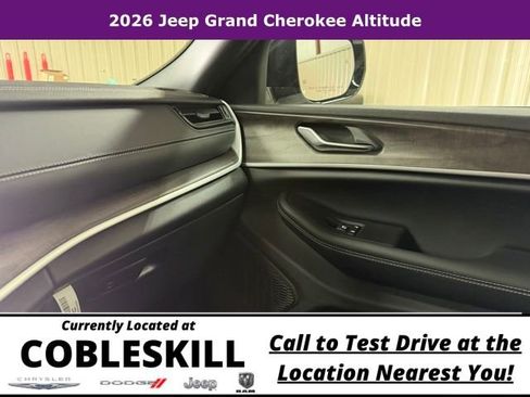 New 2026 Jeep Grand Cherokee Altitude AWD/4WD image 29