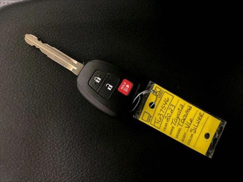 Used 2023 Toyota Tacoma SR AWD/4WD image 11