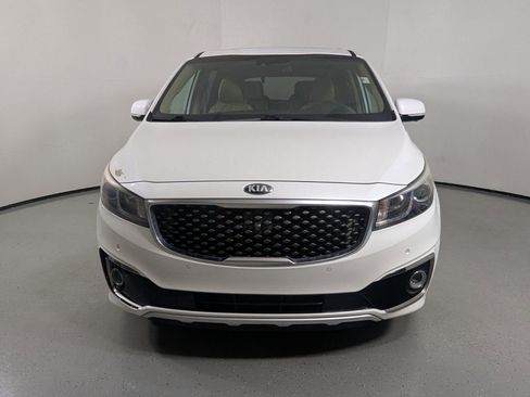 Used 2017 Kia Sedona SX Limited w/ SXL Prestige Package FWD image 2