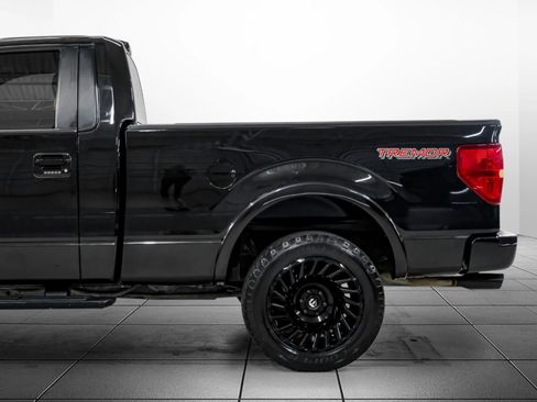 Used 2014 Ford F150 FX4 w/ FX Appearance Package image 12