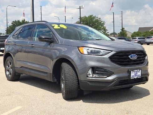 Certified 2024 Ford Edge SEL w/ Sport Appearance Package AWD/4WD image 5