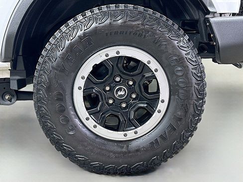 Used 2022 Ford Bronco Big Bend w/ Sasquatch Package image 29