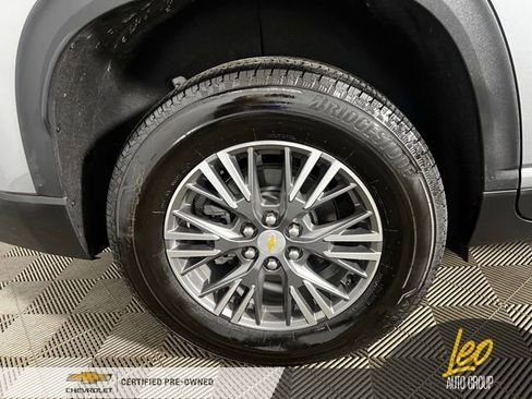 Used 2026 Chevrolet Traverse LT w/ Driver Confidence Package AWD/4WD image 22