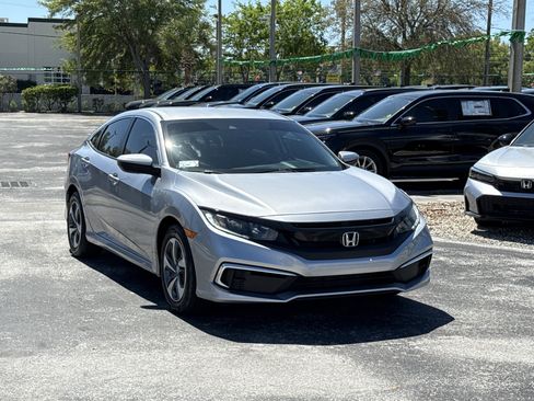 Certified 2021 Honda Civic LX image 3