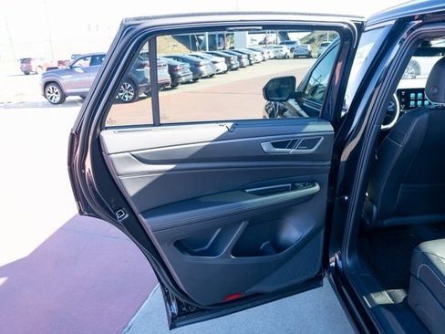 New 2026 Volkswagen Atlas Cross Sport SEL Premium R-Line image 12