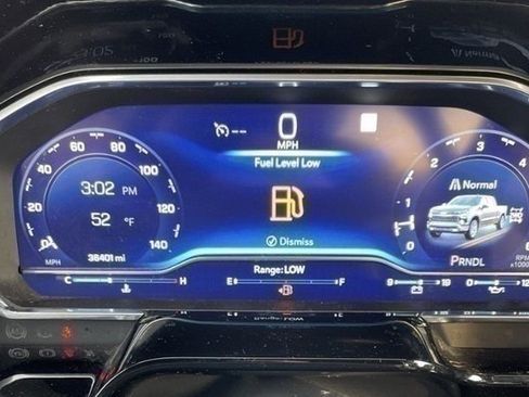 Used 2022 Chevrolet Silverado 1500 RST image 12