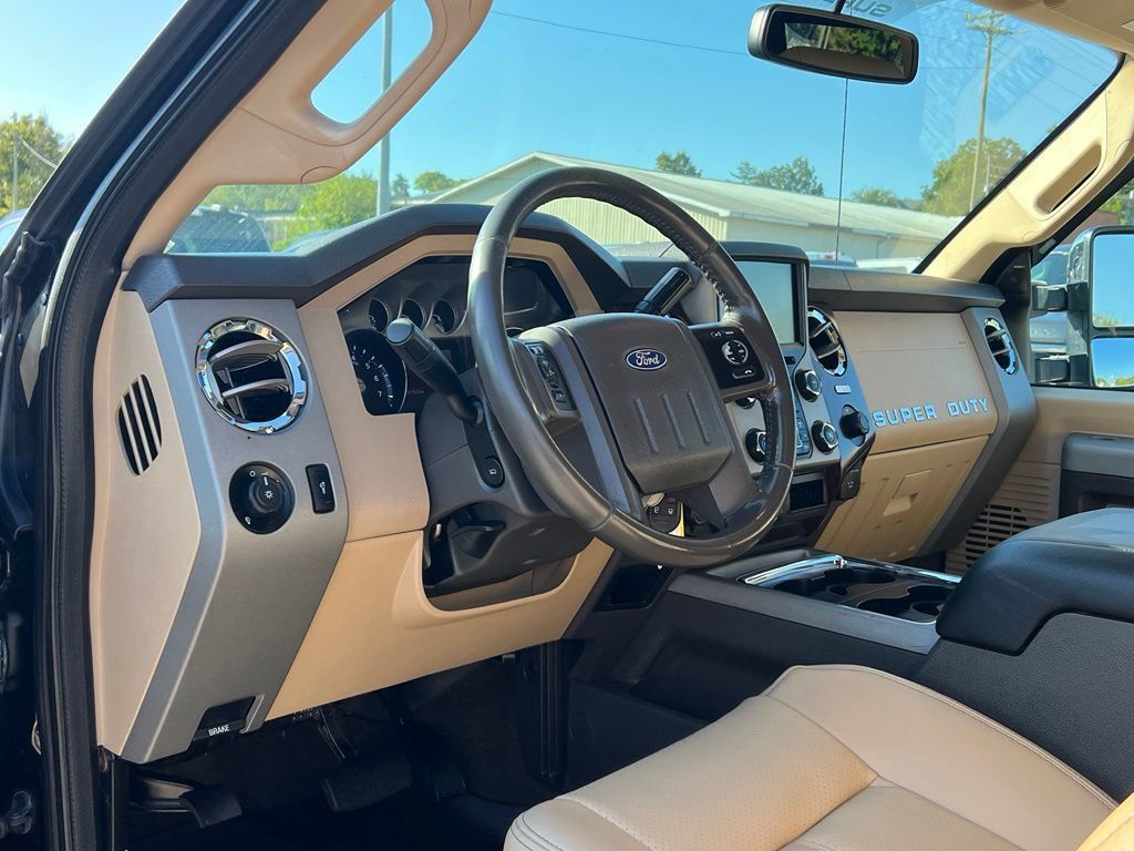 Used 2013 Ford F250 Lariat w/ Chrome Pkg AWD/4WD image 12