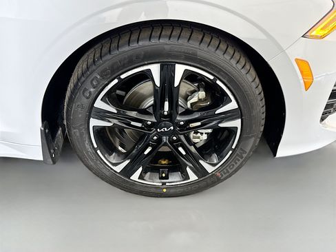 Used 2023 Kia K5 GT-Line FWD image 32