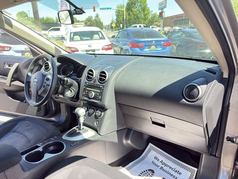 Used 2012 Nissan Rogue S AWD/4WD image 20