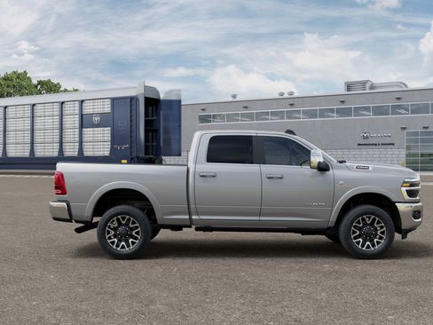 New 2026 RAM 2500 Limited AWD/4WD image 21