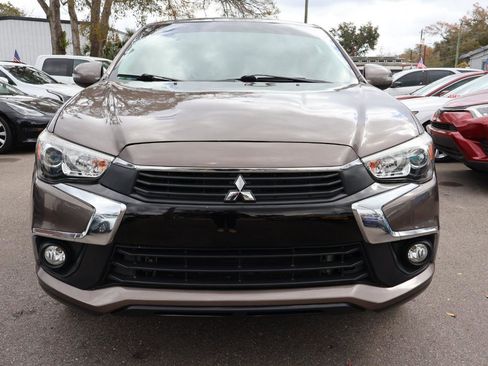 Used 2017 Mitsubishi Outlander Sport SE image 2