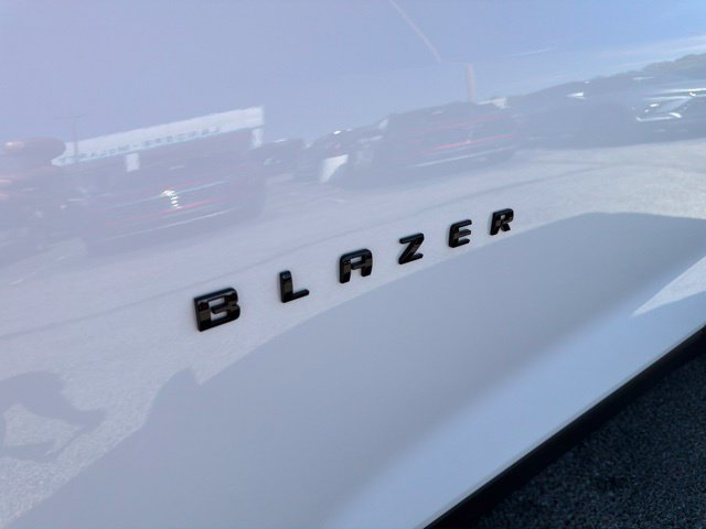 New 2026 Chevrolet Blazer LT w/ Convenience Package FWD image 12