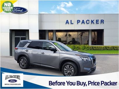 Used 2023 Nissan Pathfinder S