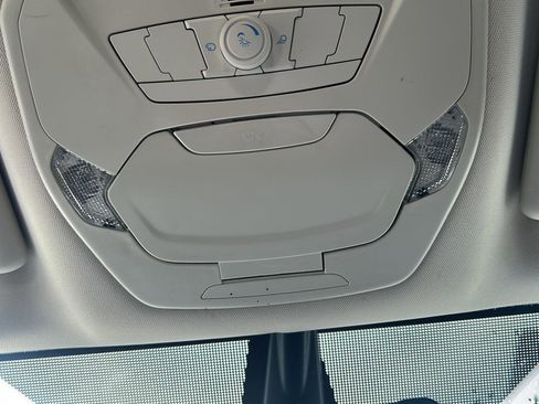 Used 2015 Ford Escape Titanium w/ Equipment Group 301A image 15